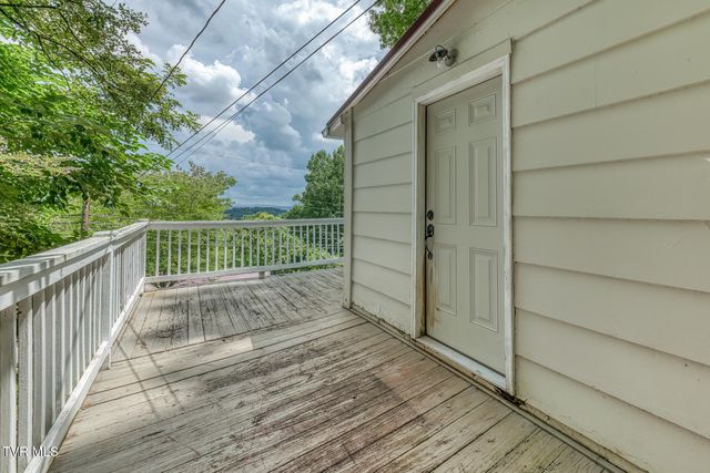 1259 Ridgecrest Avenue, Kingsport, TN 37660