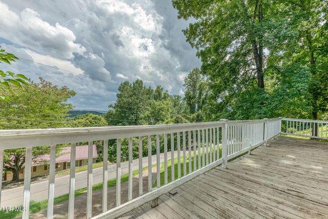 1259 Ridgecrest Avenue, Kingsport, TN 37660