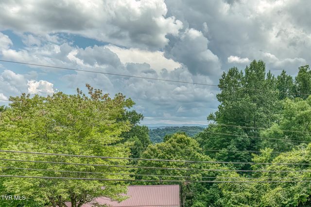 1259 Ridgecrest Avenue, Kingsport, TN 37660