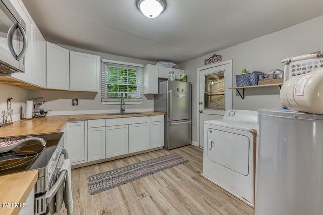 1259 Ridgecrest Avenue, Kingsport, TN 37660