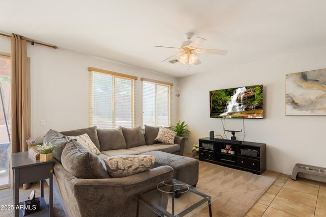 2064 CASCADIA Drive, Sierra Vista, AZ 85635