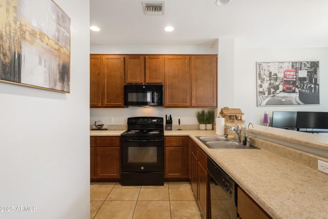 2064 CASCADIA Drive, Sierra Vista, AZ 85635