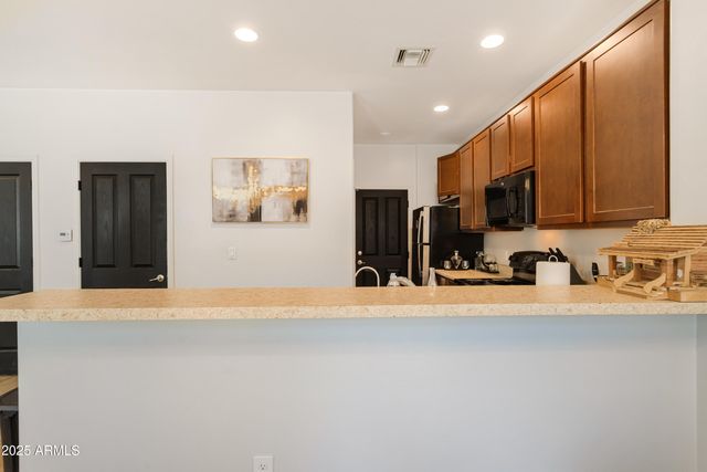 2064 CASCADIA Drive, Sierra Vista, AZ 85635