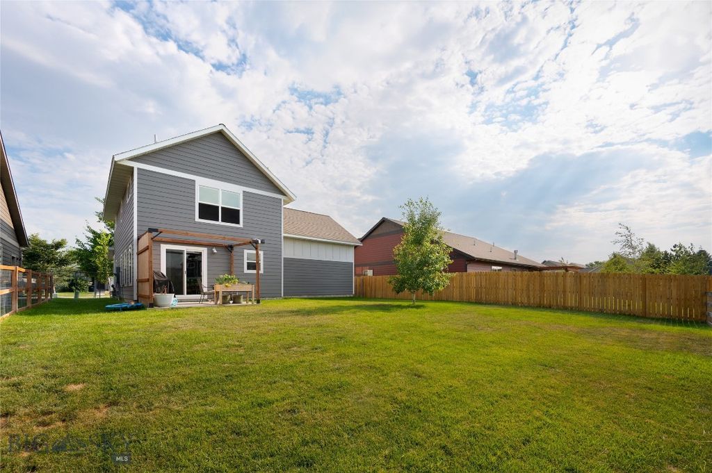 4483 Glenwood Drive, Bozeman, MT 59718 photo 3