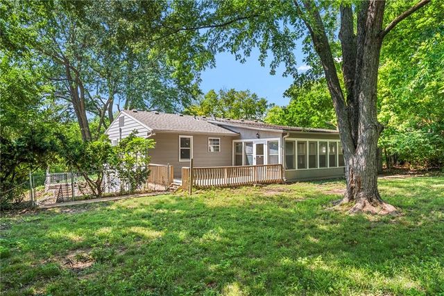 4209 Arlington Avenue, Kansas City, MO 64133