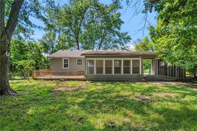 4209 Arlington Avenue, Kansas City, MO 64133