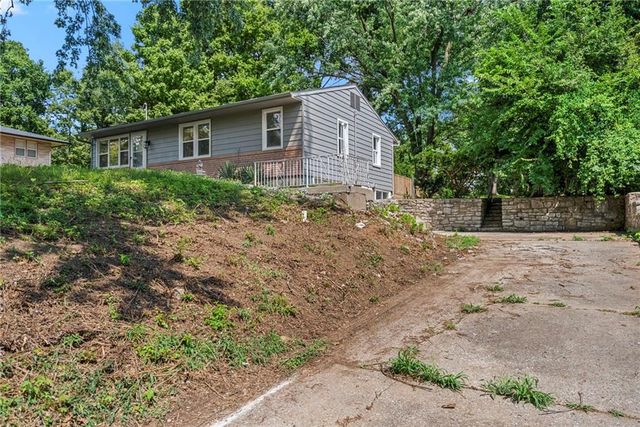 4209 Arlington Avenue, Kansas City, MO 64133