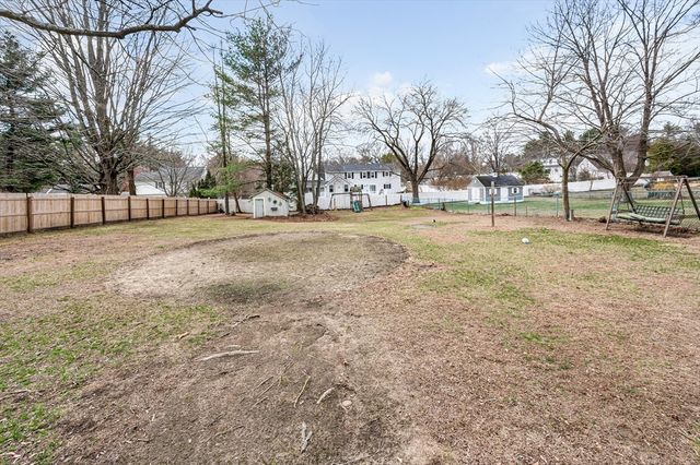 28 Stedman Street, Chelmsford, MA 01824