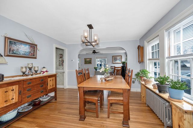 28 Stedman Street, Chelmsford, MA 01824