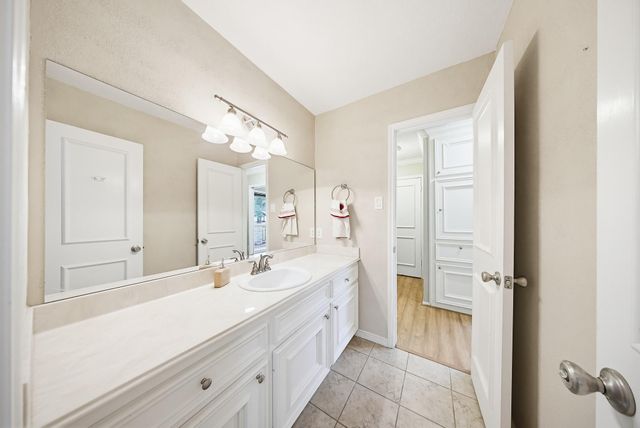 6615 Cypress Point Drive, Houston, TX 77069