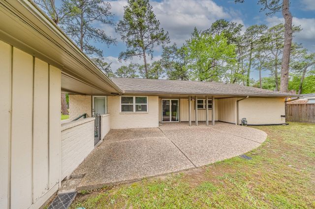 6615 Cypress Point Drive, Houston, TX 77069