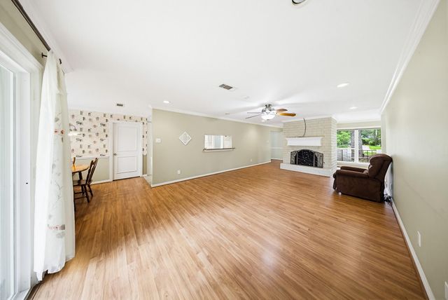 6615 Cypress Point Drive, Houston, TX 77069