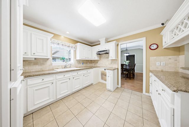 6615 Cypress Point Drive, Houston, TX 77069