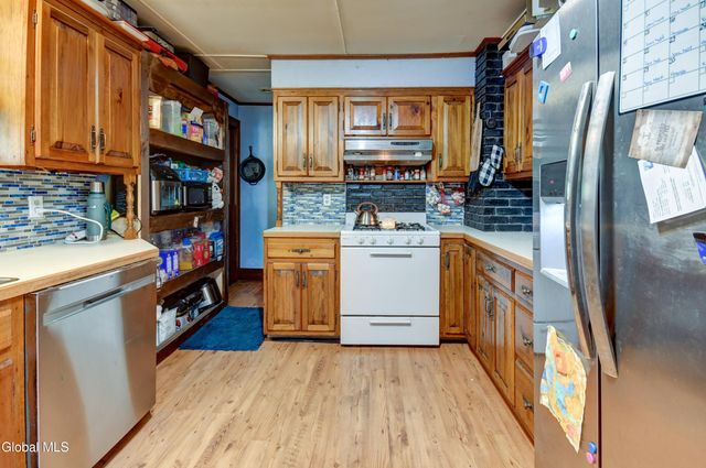 45 Lafayette Street, Palatine Bridge, NY 13428