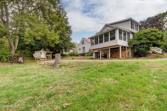 45 Lafayette Street, Palatine Bridge, NY 13428