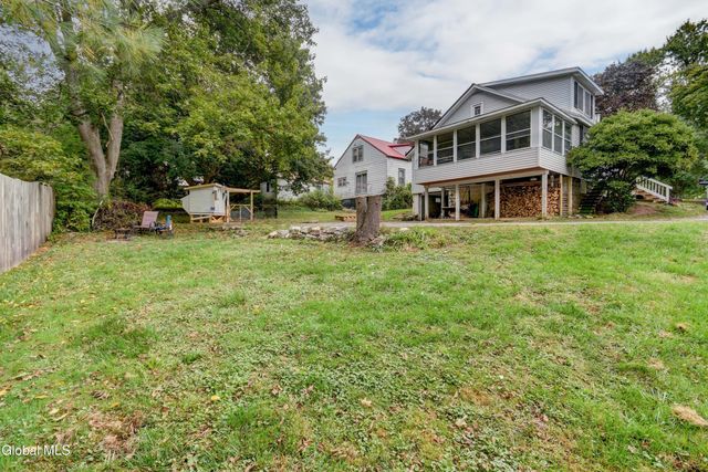 45 Lafayette Street, Palatine Bridge, NY 13428