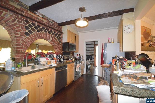 830 Circle Avenue, Franklin Lakes, NJ 07417