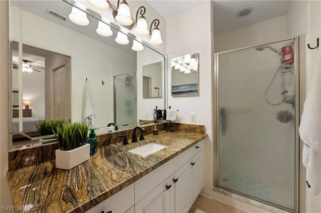 8555 Naples Heritage DR 237, Naples, FL 34112