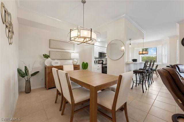 8555 Naples Heritage DR 237, Naples, FL 34112