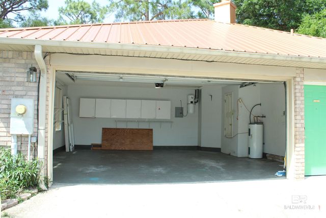 2565 Manuel Drive, Lillian, AL 36549