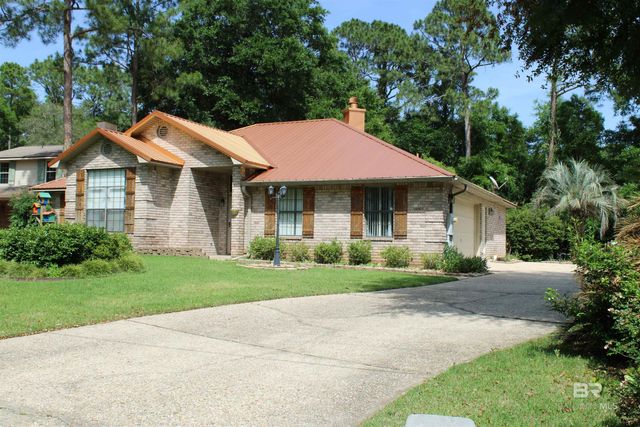 2565 Manuel Drive, Lillian, AL 36549