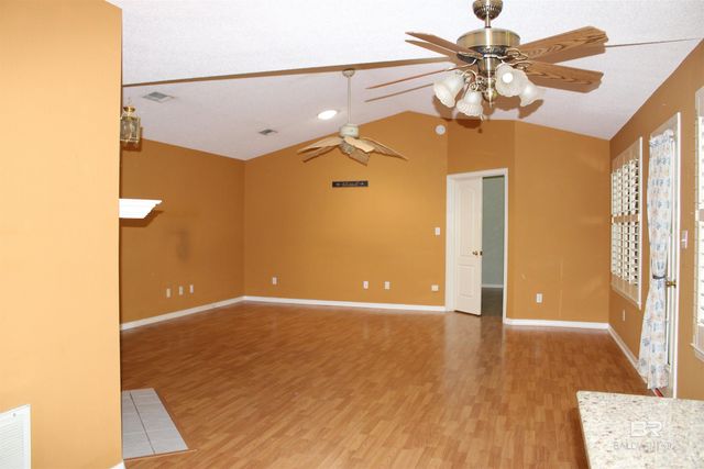 2565 Manuel Drive, Lillian, AL 36549