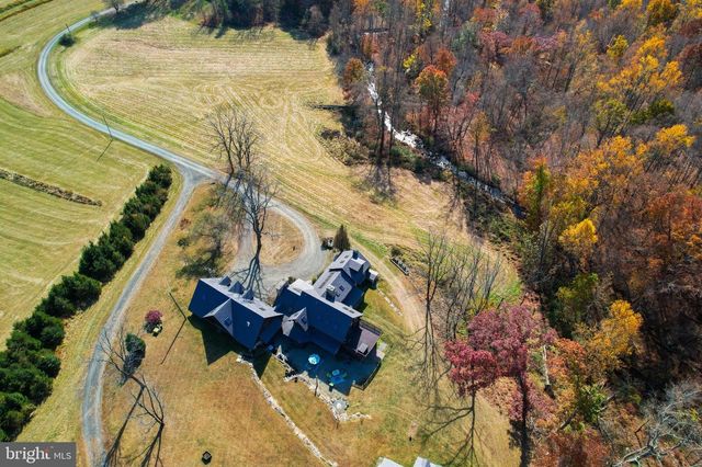 7632 KINGS HIGHWAY S, Zionsville, PA 18092