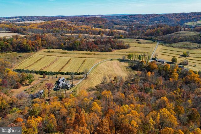 7632 KINGS HIGHWAY S, Zionsville, PA 18092
