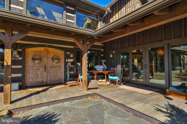 7632 KINGS HIGHWAY S, Zionsville, PA 18092