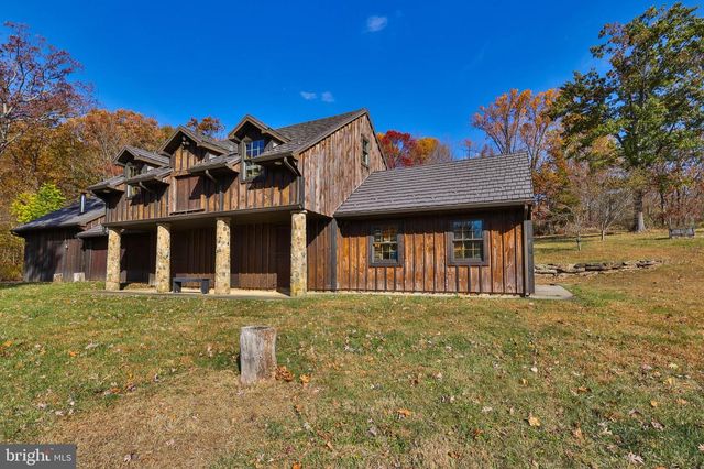 7632 KINGS HIGHWAY S, Zionsville, PA 18092