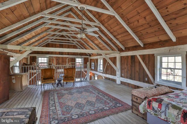 7632 KINGS HIGHWAY S, Zionsville, PA 18092