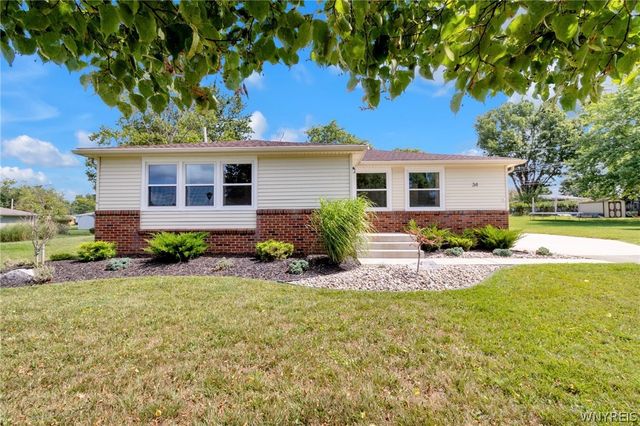 34 Kingswood Drive, Orchard Park, NY 14127