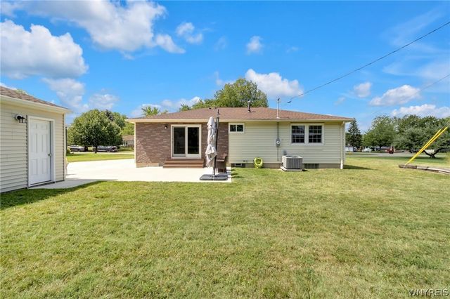 34 Kingswood Drive, Orchard Park, NY 14127
