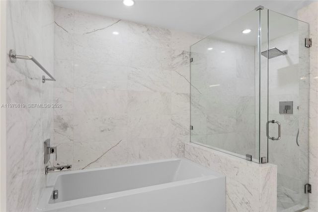 9940 W Bay Harbor Dr 3G-N, Bay Harbor Islands, FL 33154