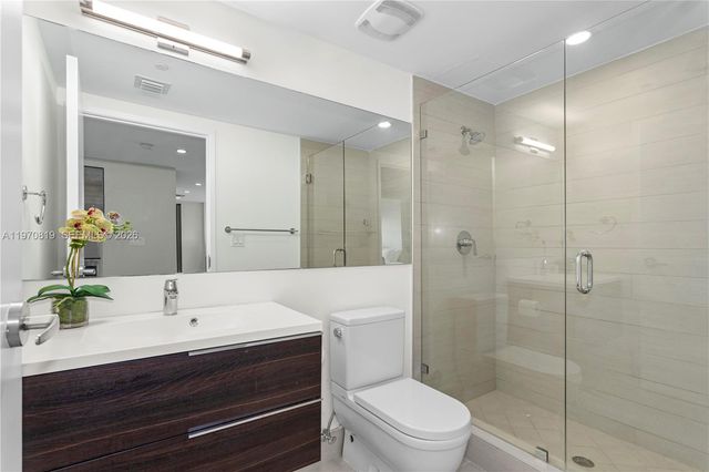 9940 W Bay Harbor Dr 3G-N, Bay Harbor Islands, FL 33154