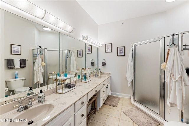 535 Rarity Bay Pkwy D301, Vonore, TN 37885