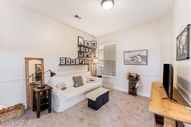 535 Rarity Bay Pkwy D301, Vonore, TN 37885