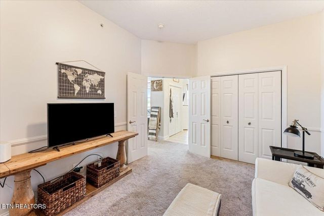 535 Rarity Bay Pkwy D301, Vonore, TN 37885