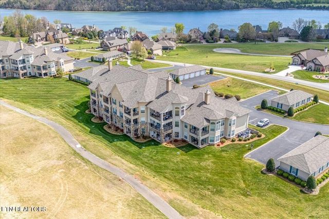 535 Rarity Bay Pkwy D301, Vonore, TN 37885