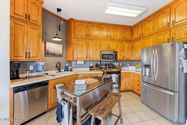 535 Rarity Bay Pkwy D301, Vonore, TN 37885