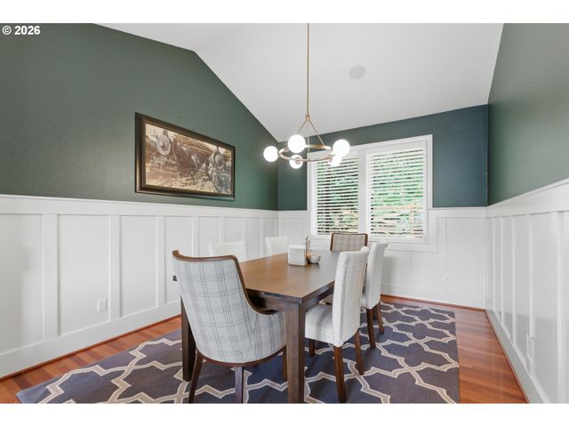 1738 GALLERY Way, West Linn, OR 97068