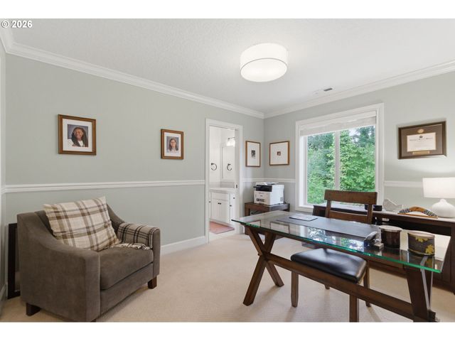 1738 GALLERY Way, West Linn, OR 97068