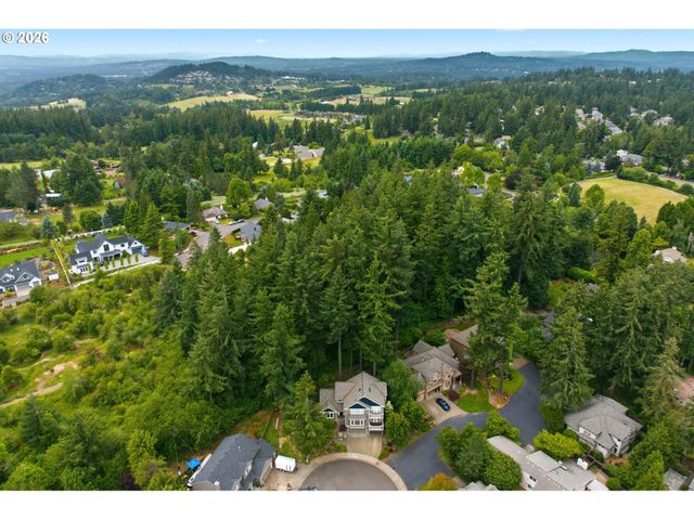 1738 GALLERY Way, West Linn, OR 97068