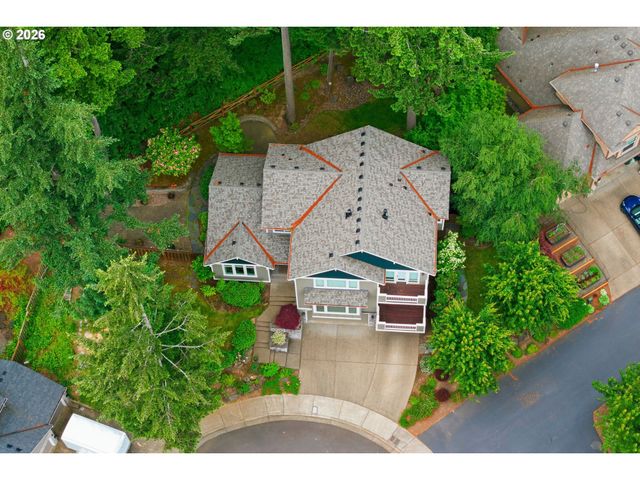 1738 GALLERY Way, West Linn, OR 97068