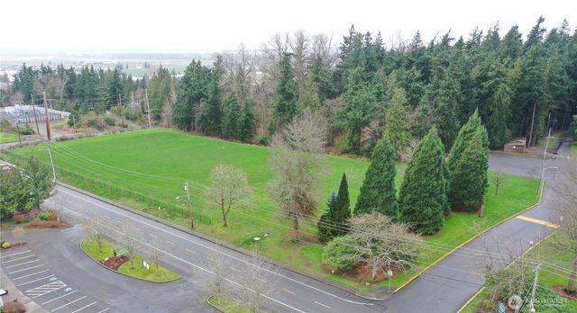 1304 Hillcrest Parkway, Mount Vernon, WA 98274