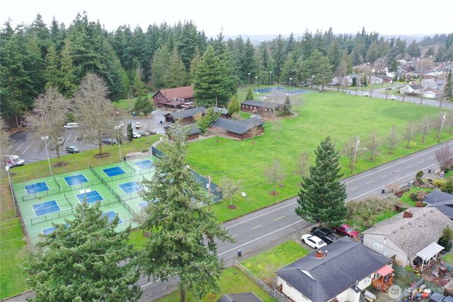 1304 Hillcrest Parkway, Mount Vernon, WA 98274