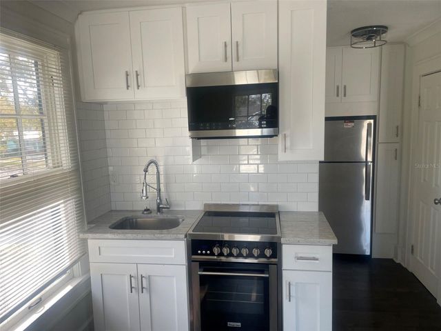 5301 27TH AVENUE S, Gulfport, FL 33707