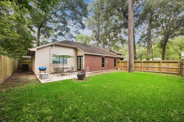 18284 Hollyberry Ct, Porter, TX 77365
