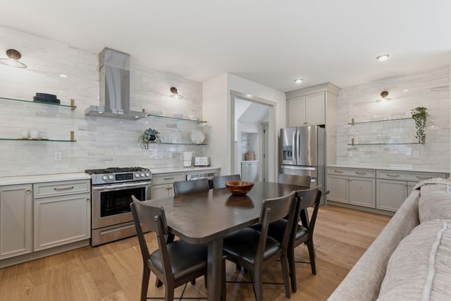 5825 Leslie Ave, Nashville, TN 37209