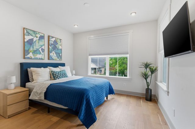 5825 Leslie Ave, Nashville, TN 37209